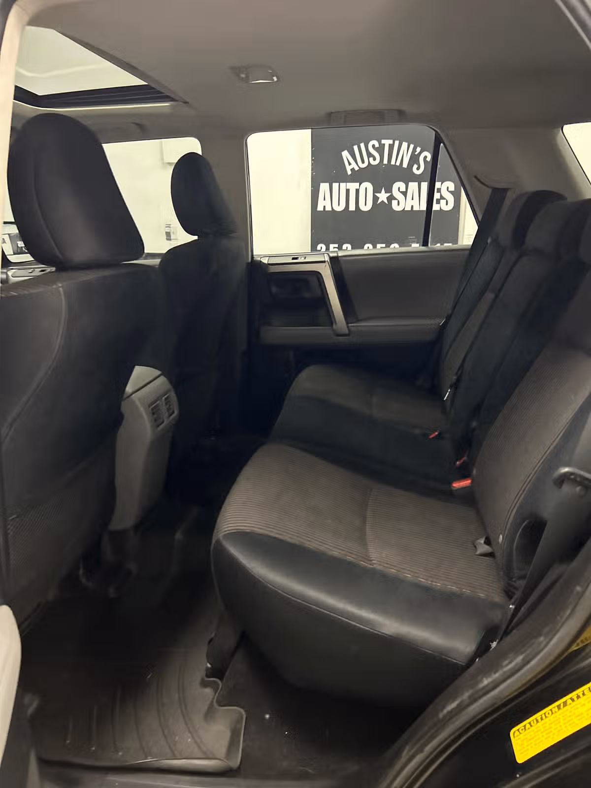 2010 Toyota 4Runner SR5 Image 10