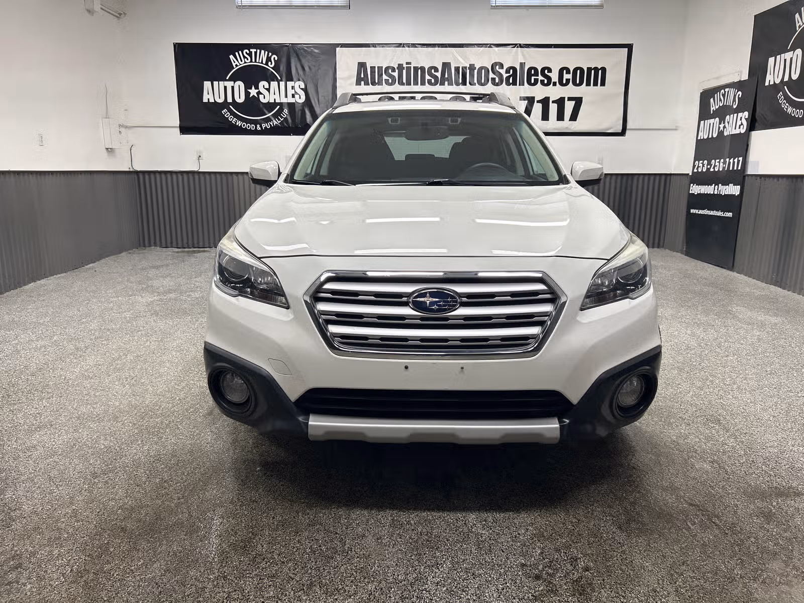 2016 Subaru Outback 2.5i Limited Crossover Upper Image 2