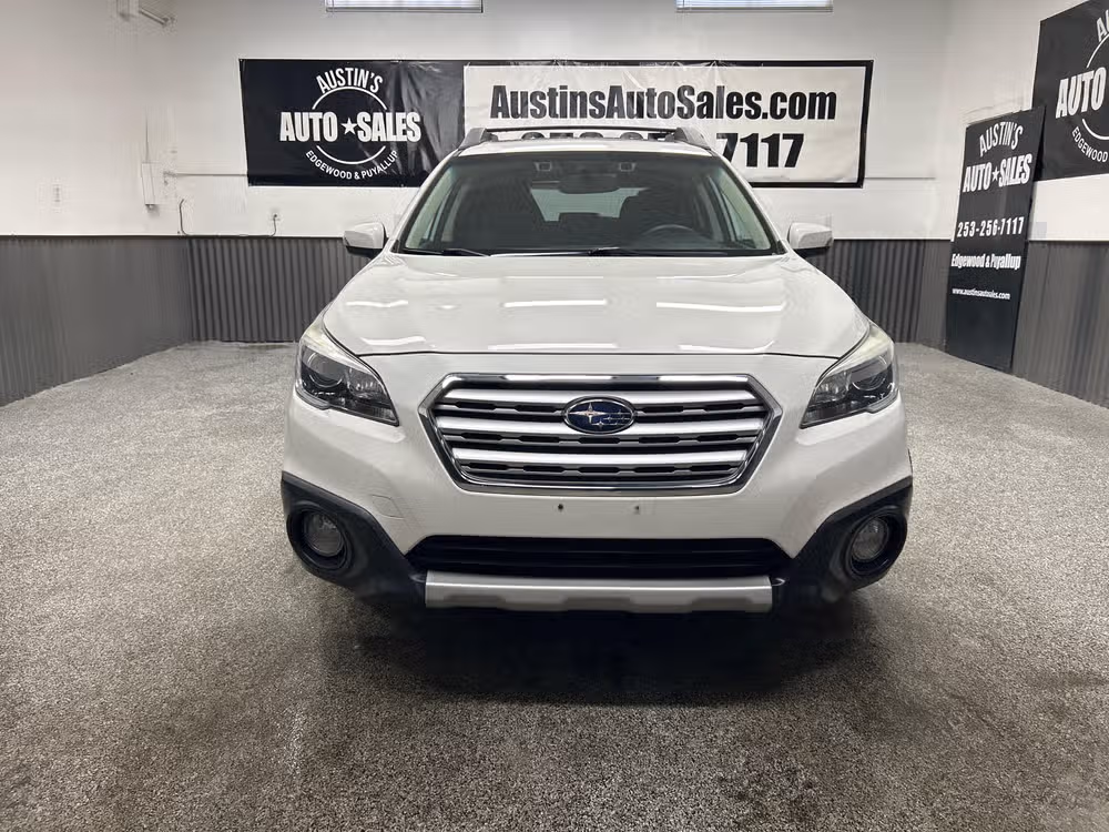 2016 Subaru Outback 2.5i Limited Crossover Image 2