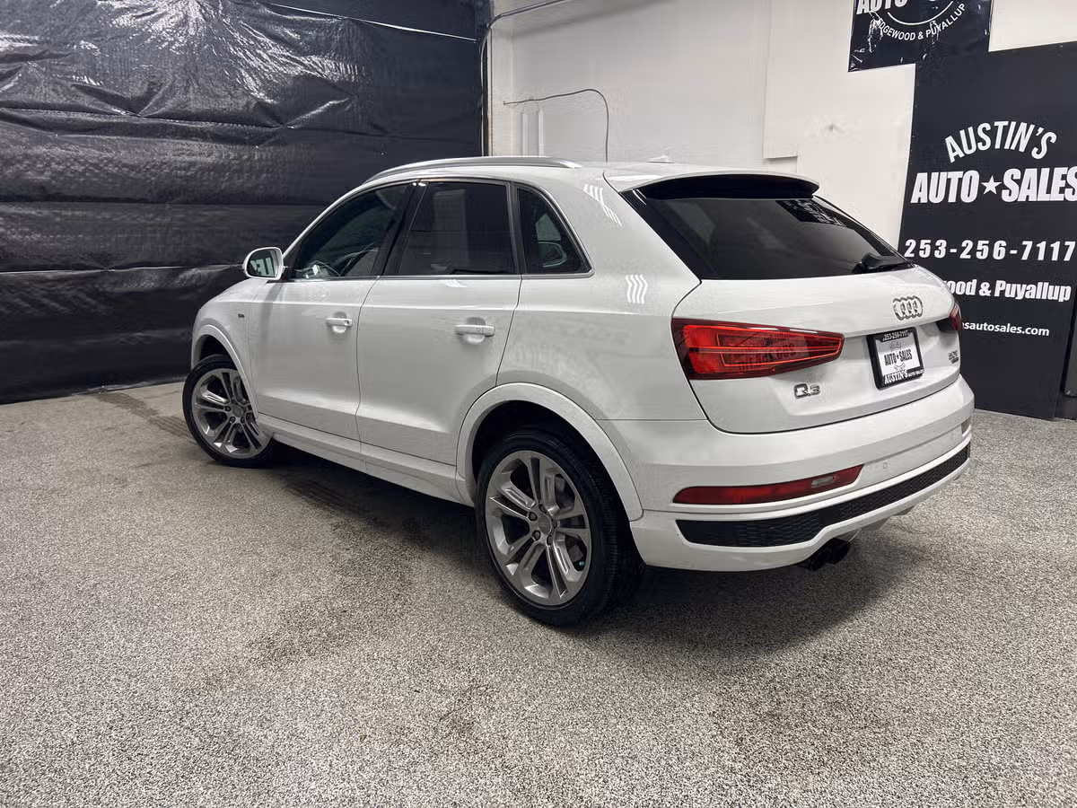 2016 Audi Q3 2.0T quattro Prestige Image 4