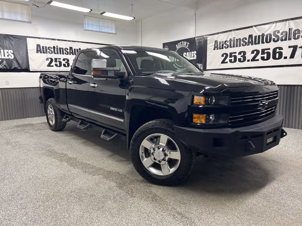 2016 Chevrolet Silverado HD LTZ 4x4 Crew Cab SWB's photo