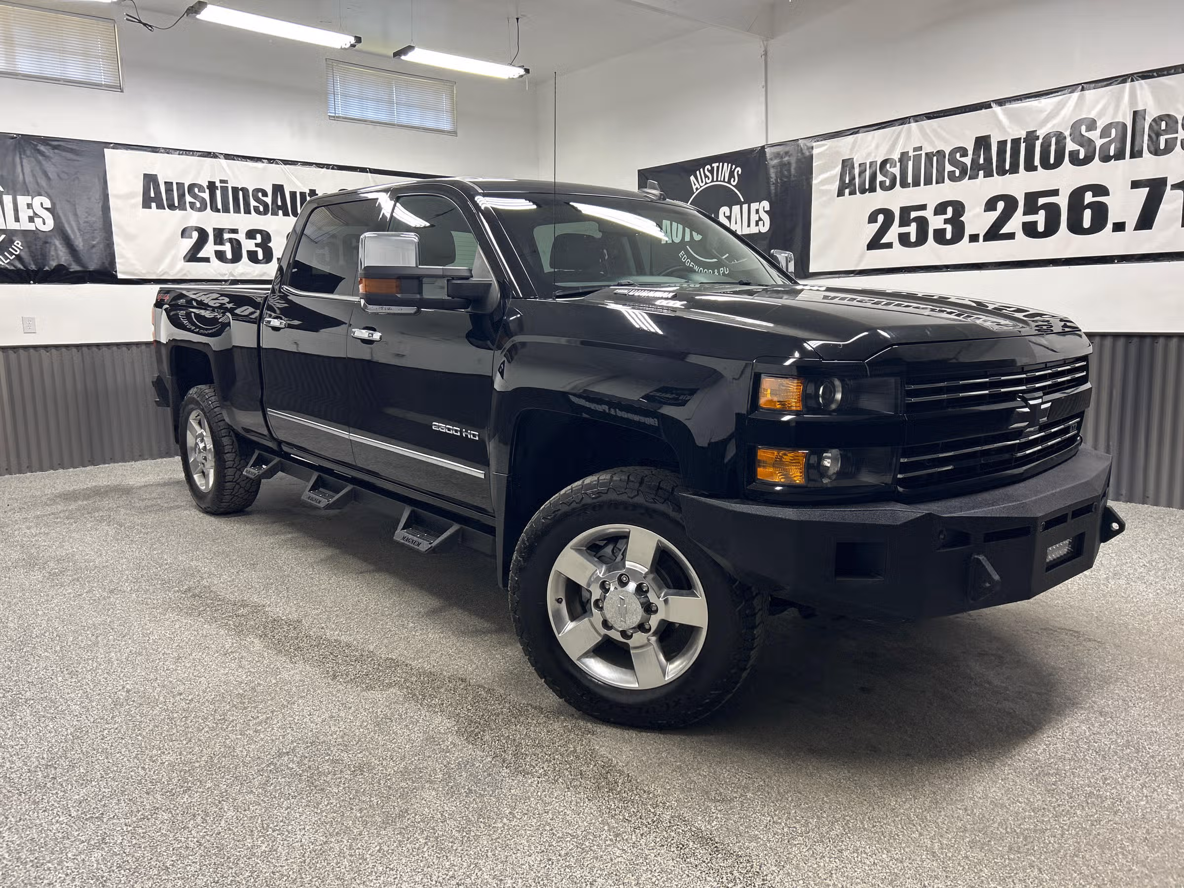 2016 Chevrolet Silverado 2500HD LTZ Crew Cab Image 1