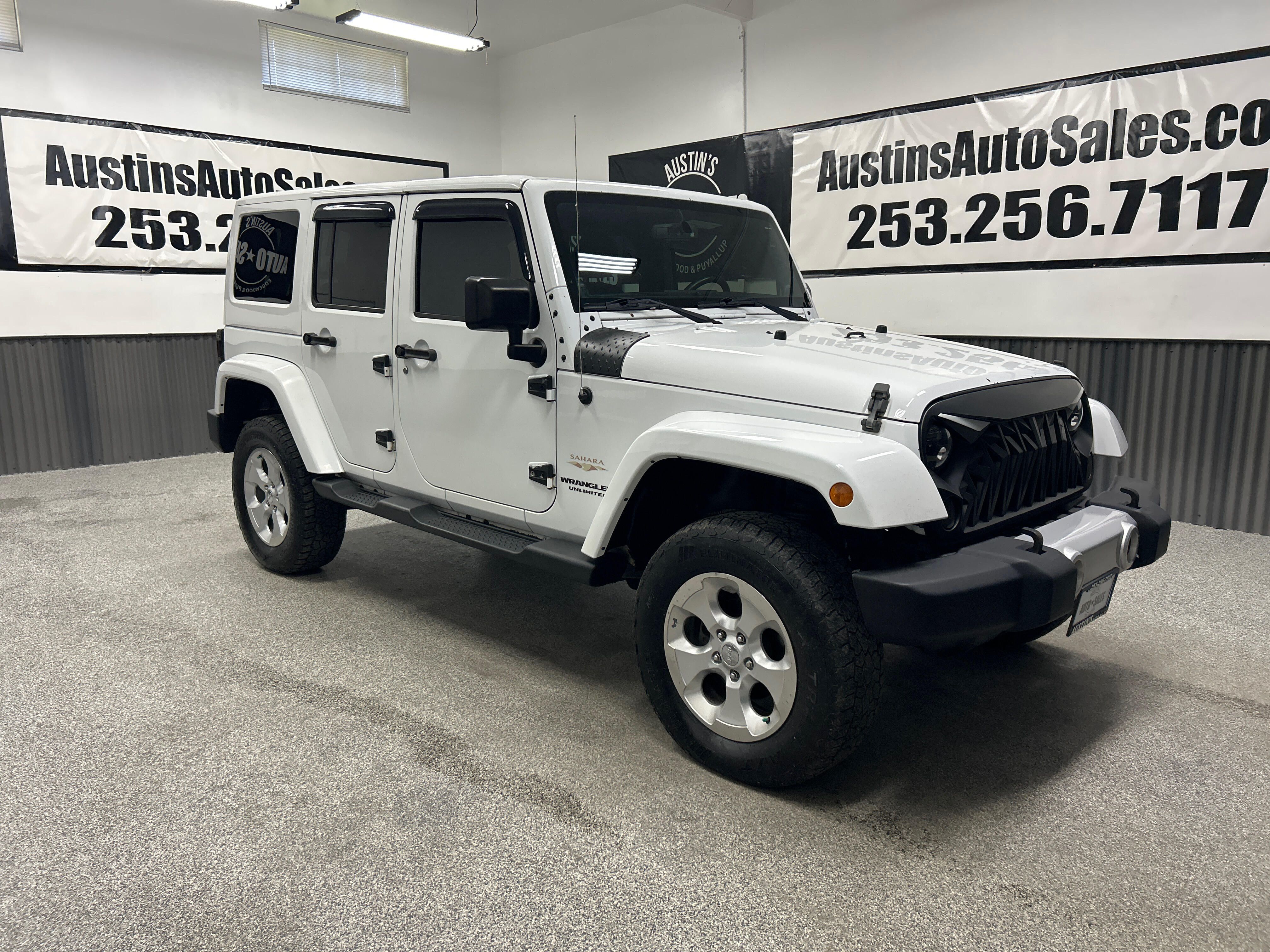 2014 Jeep Wrangler Sahara's photo