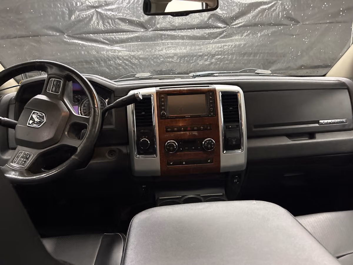 2012 Ram 2500 Laramie Image 11