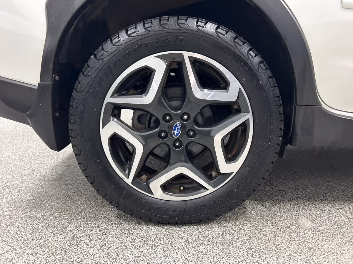2019 Subaru Crosstrek 2.0i Limited Crossover Image 7