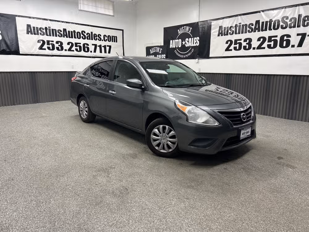 2016 Nissan Versa 1.6 SV CVT's photo