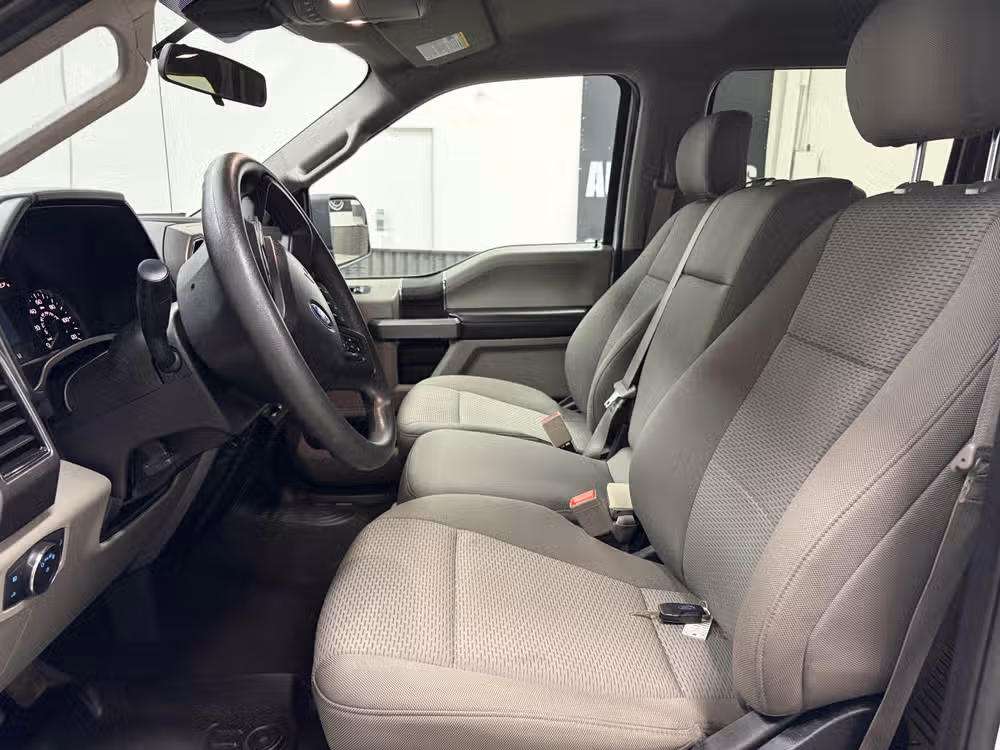 2019 Ford F-150 XLT SuperCrew Image 17