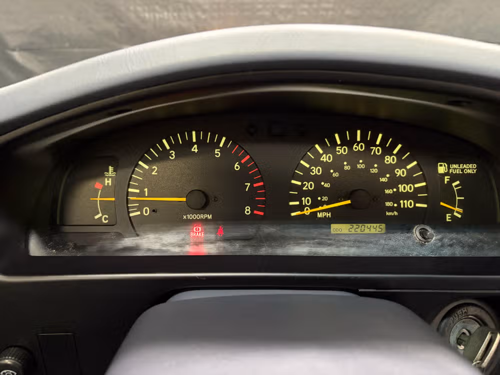 2000 Toyota Tacoma SR5 XtraCab Image 10