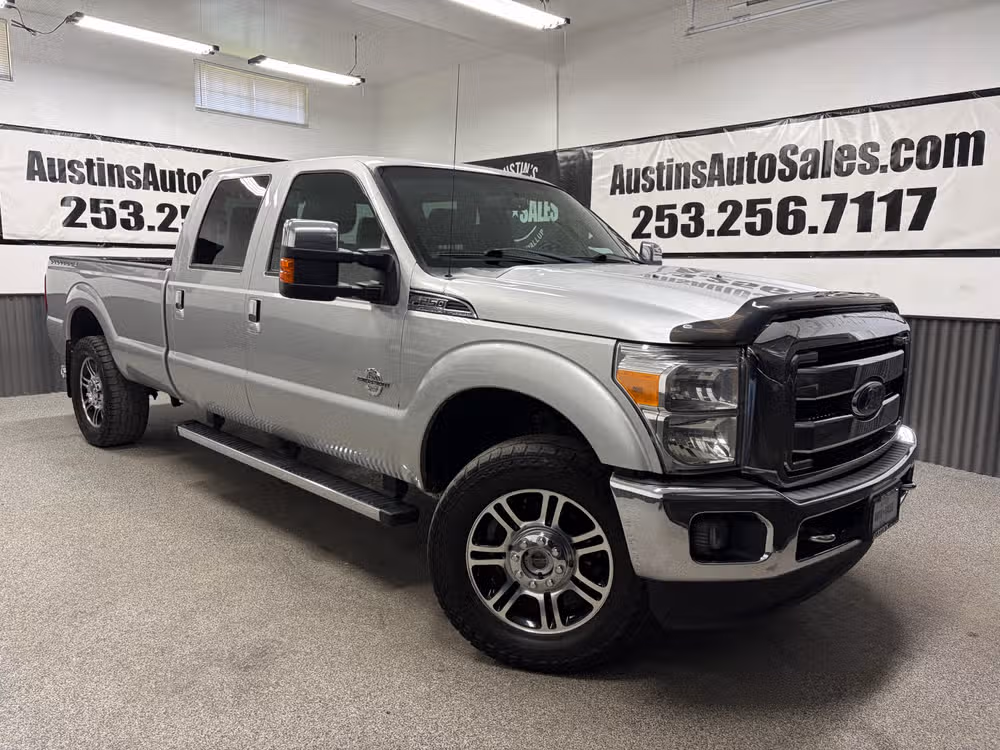 2016 Ford F-250 Lariat 4x4 Crew Cab 8' Box's photo