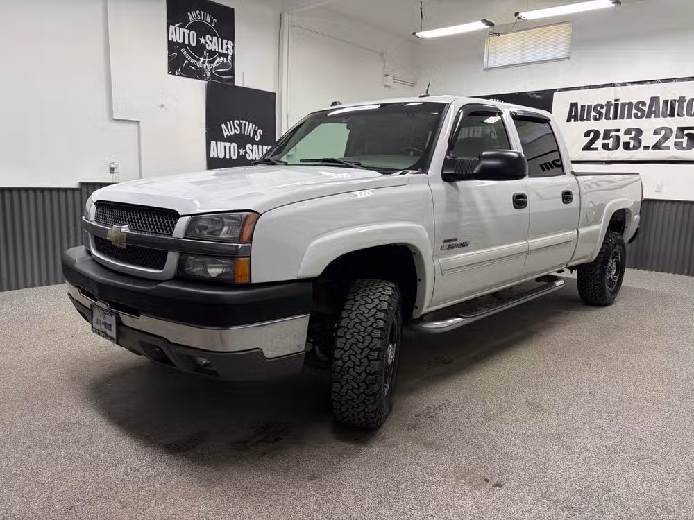 2004 Chevrolet Silverado 2500HD LT Crew Cab Image 6