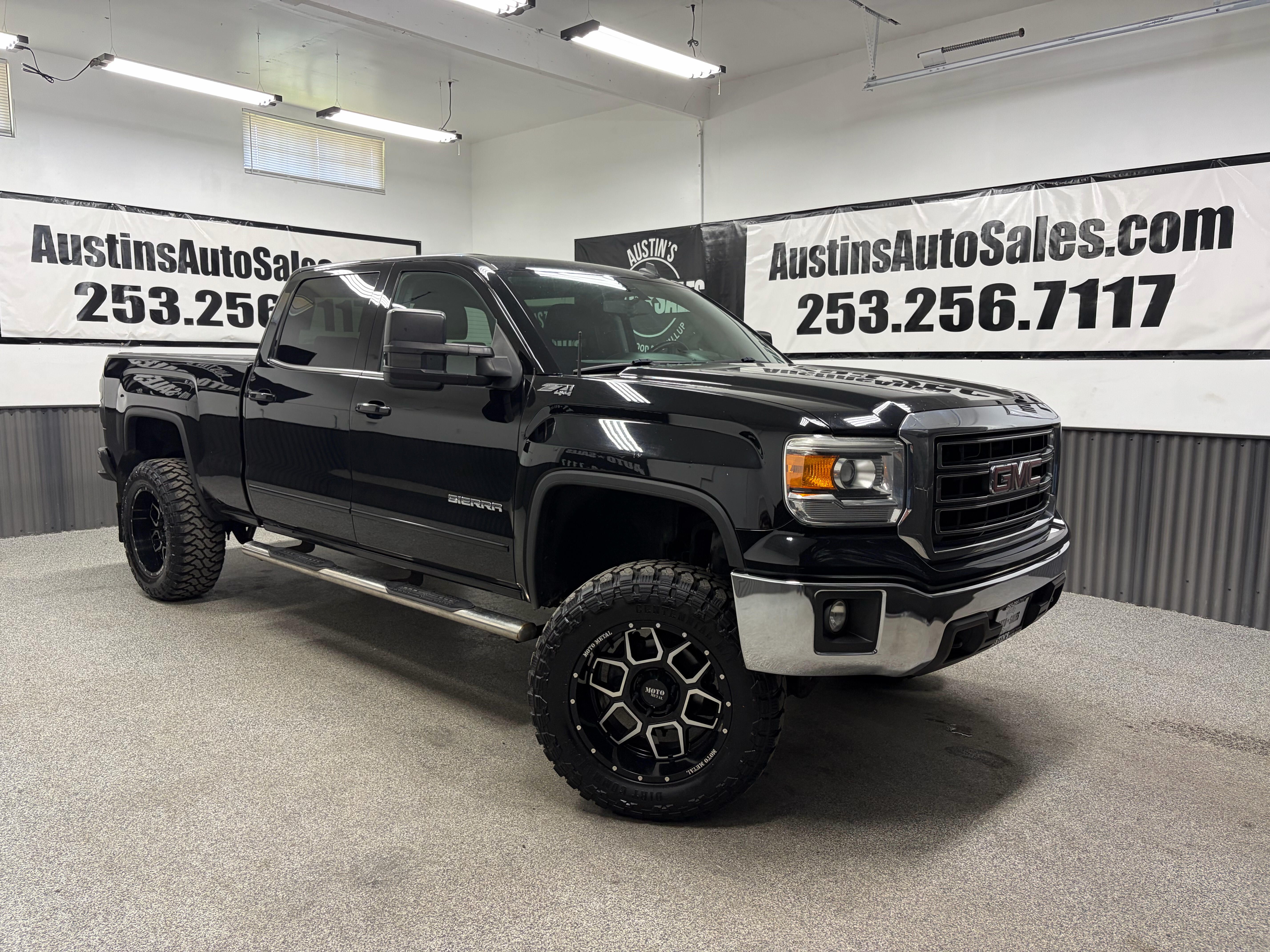2014 GMC Sierra 4WD Crew Cab SLE LWB's photo