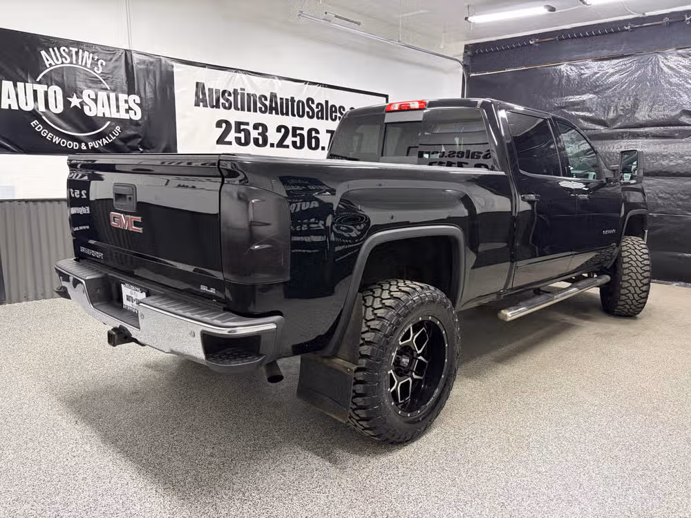 2014 GMC Sierra 1500 SLE Crew Cab Lower Image 1