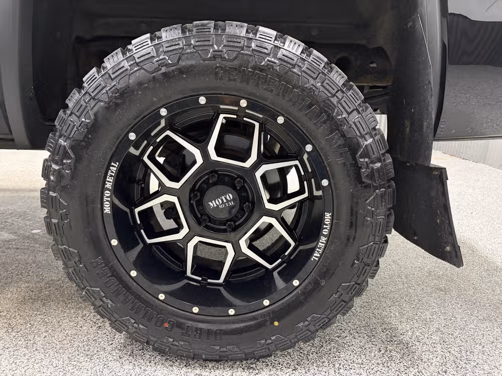 2014 GMC Sierra 1500 SLE Crew Cab Image 9