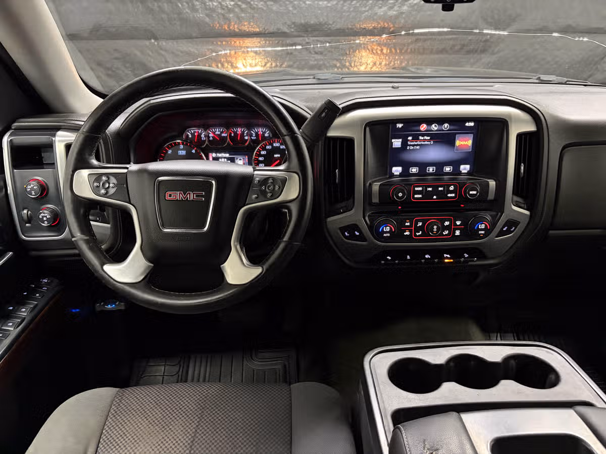 2014 GMC Sierra 1500 SLE Crew Cab Image 10