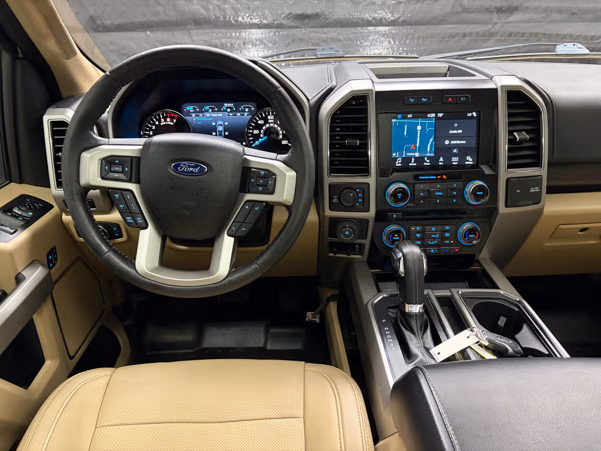 2017 Ford F-150 Lariat SuperCrew Image 10
