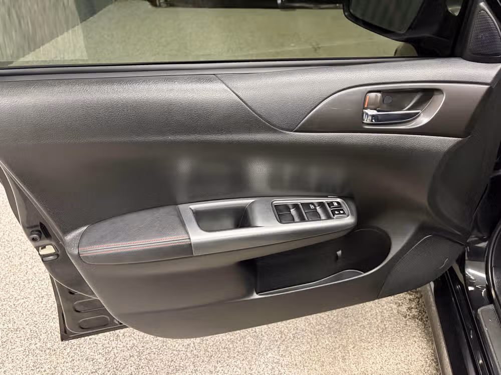 2013 Subaru Impreza WRX Image 17
