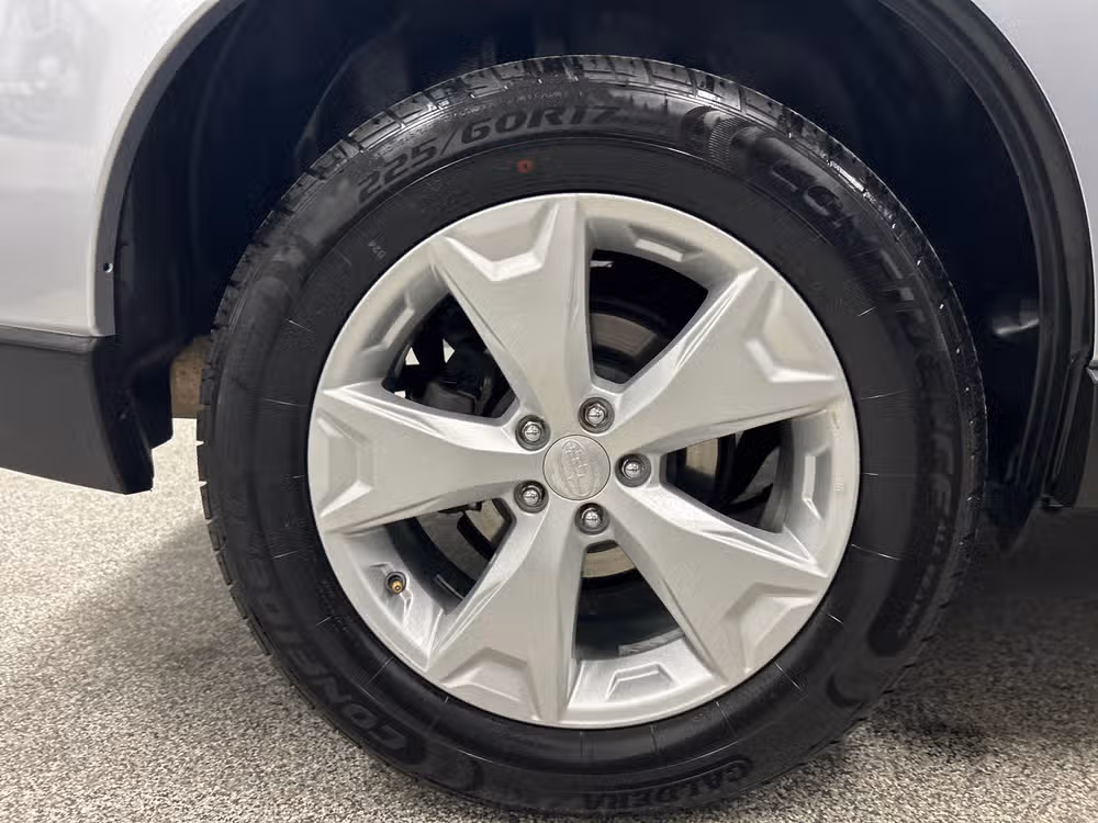 2016 Subaru Forester 2.5i Crossover Image 7