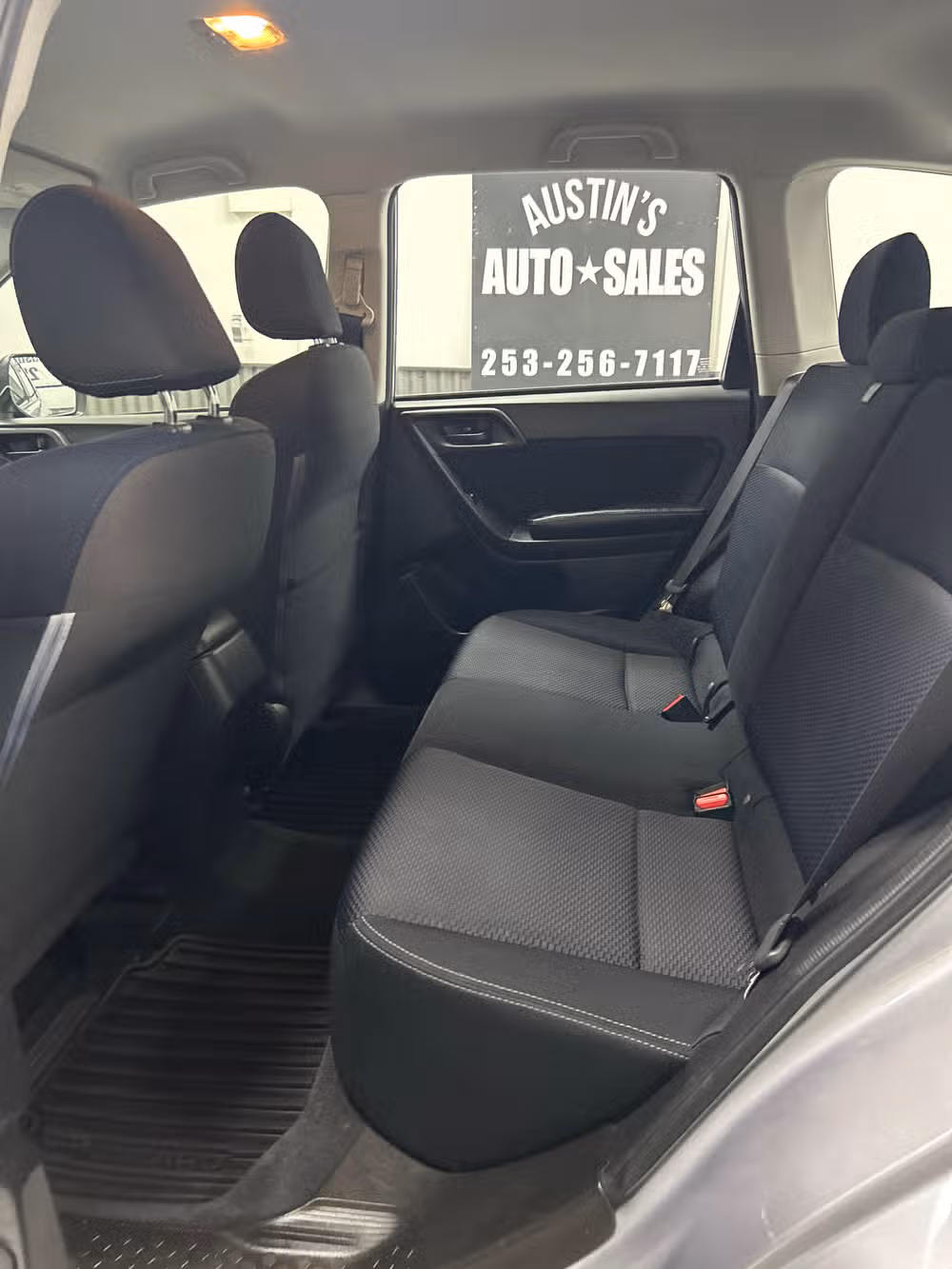 2016 Subaru Forester 2.5i Crossover Image 10