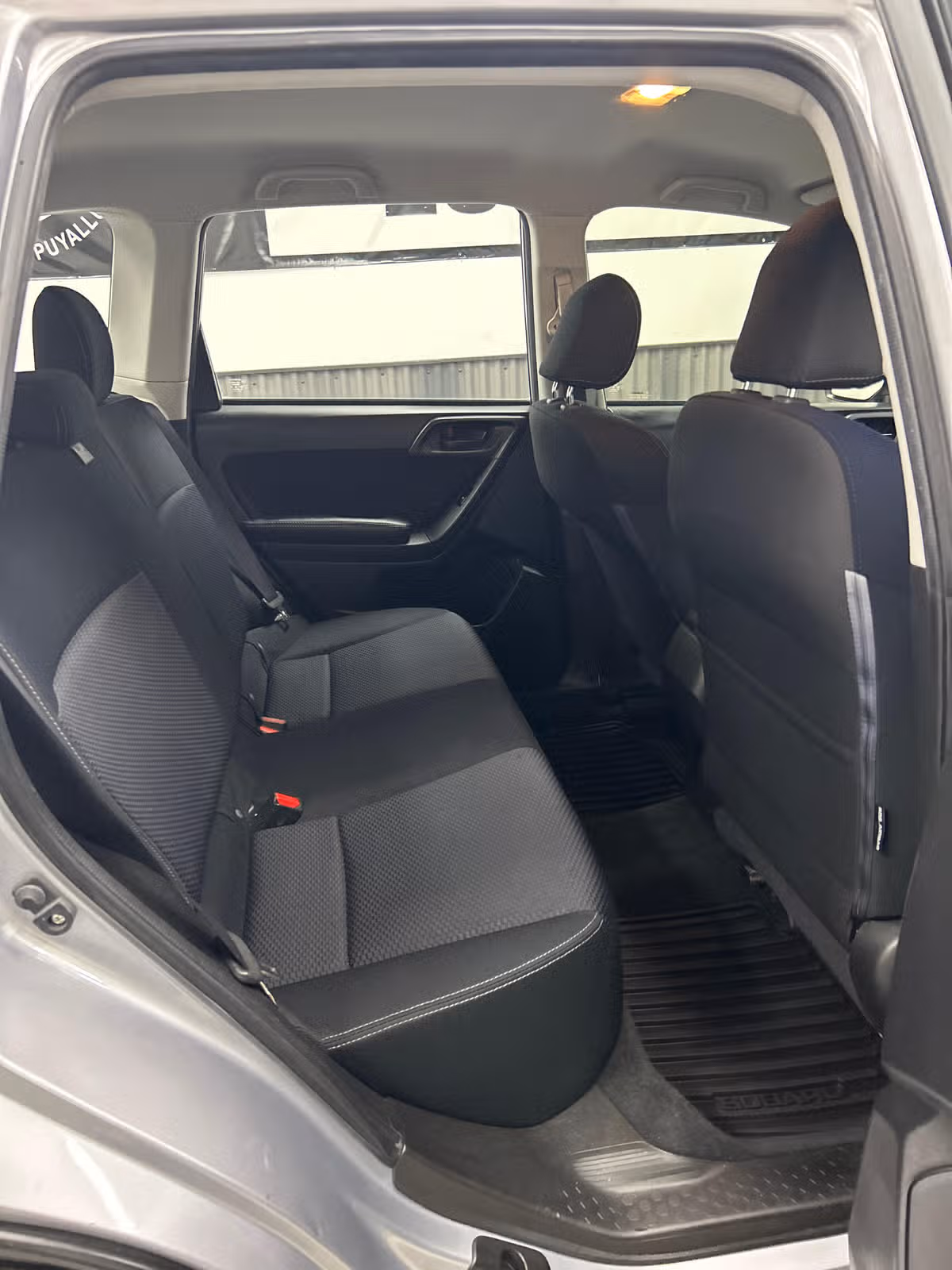 2016 Subaru Forester 2.5i Crossover Image 13