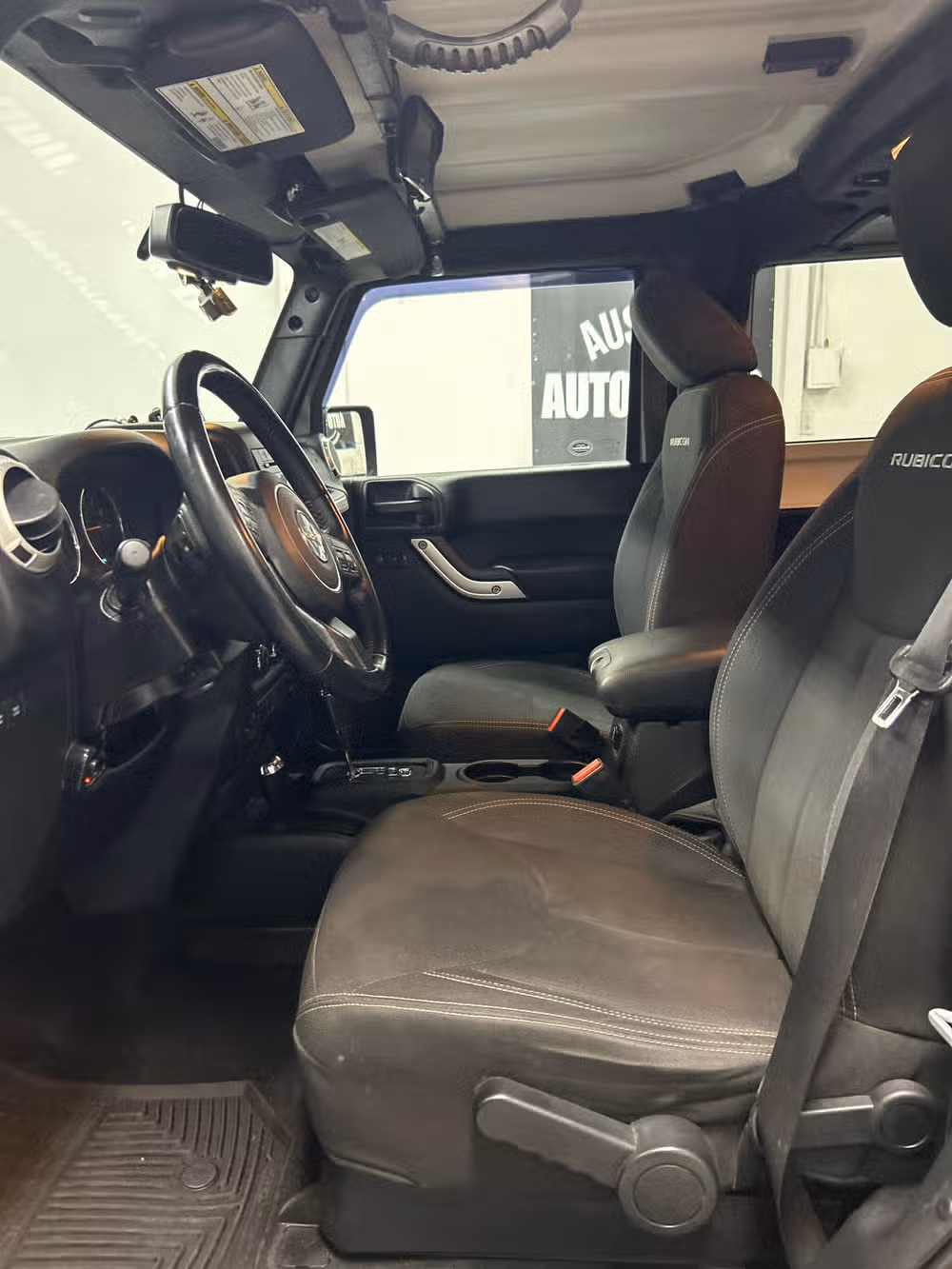 2017 Jeep Wrangler Rubicon Image 8