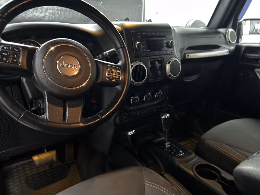 2017 Jeep Wrangler Rubicon Image 9