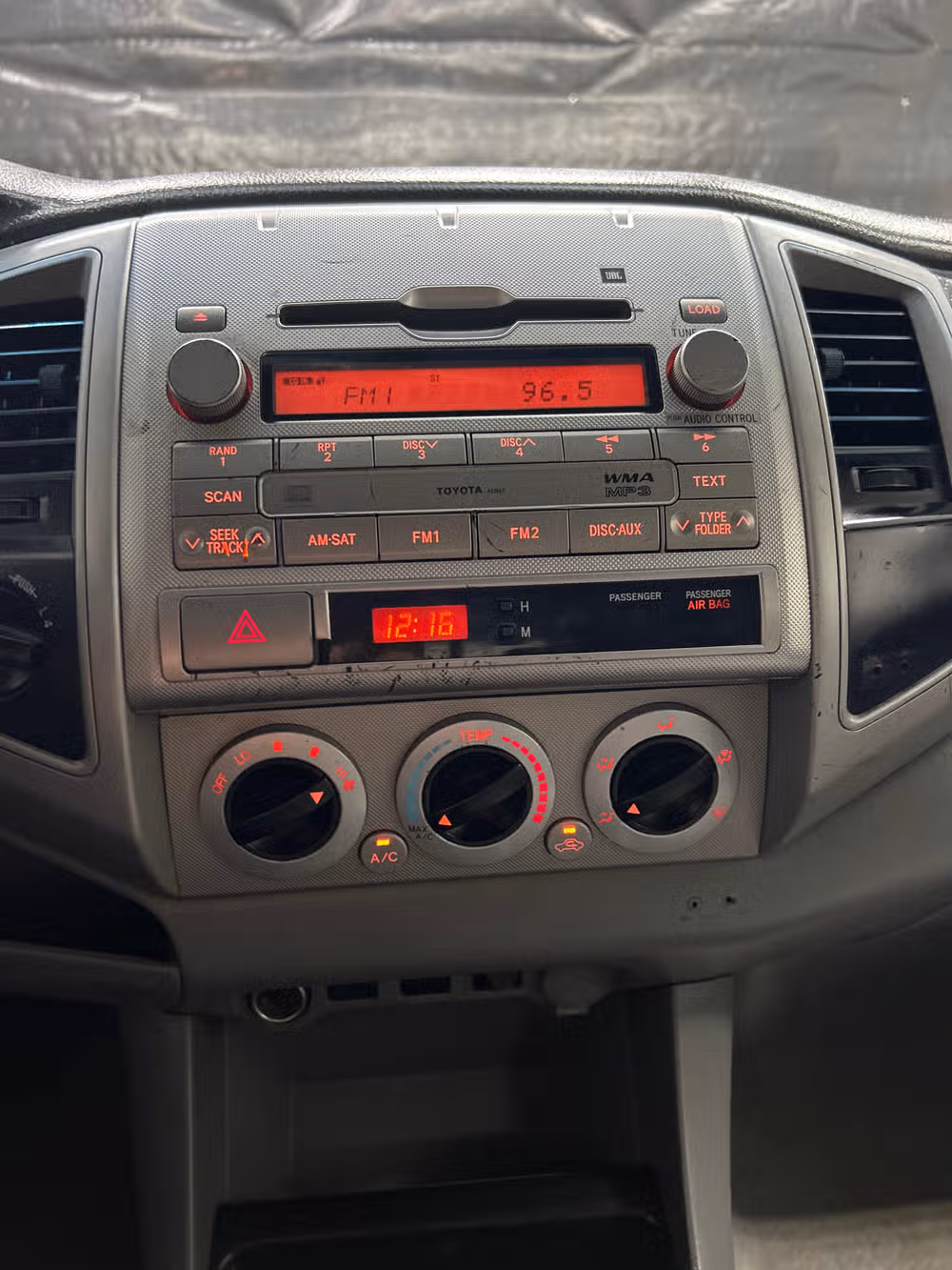 2011 Toyota Tacoma V6 Double Cab Image 16