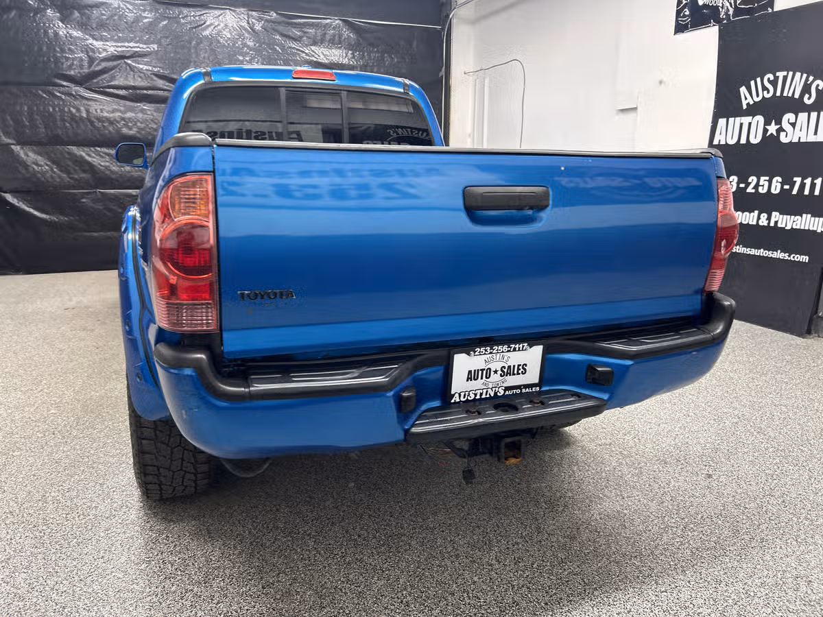 2011 Toyota Tacoma V6 Double Cab Image 5