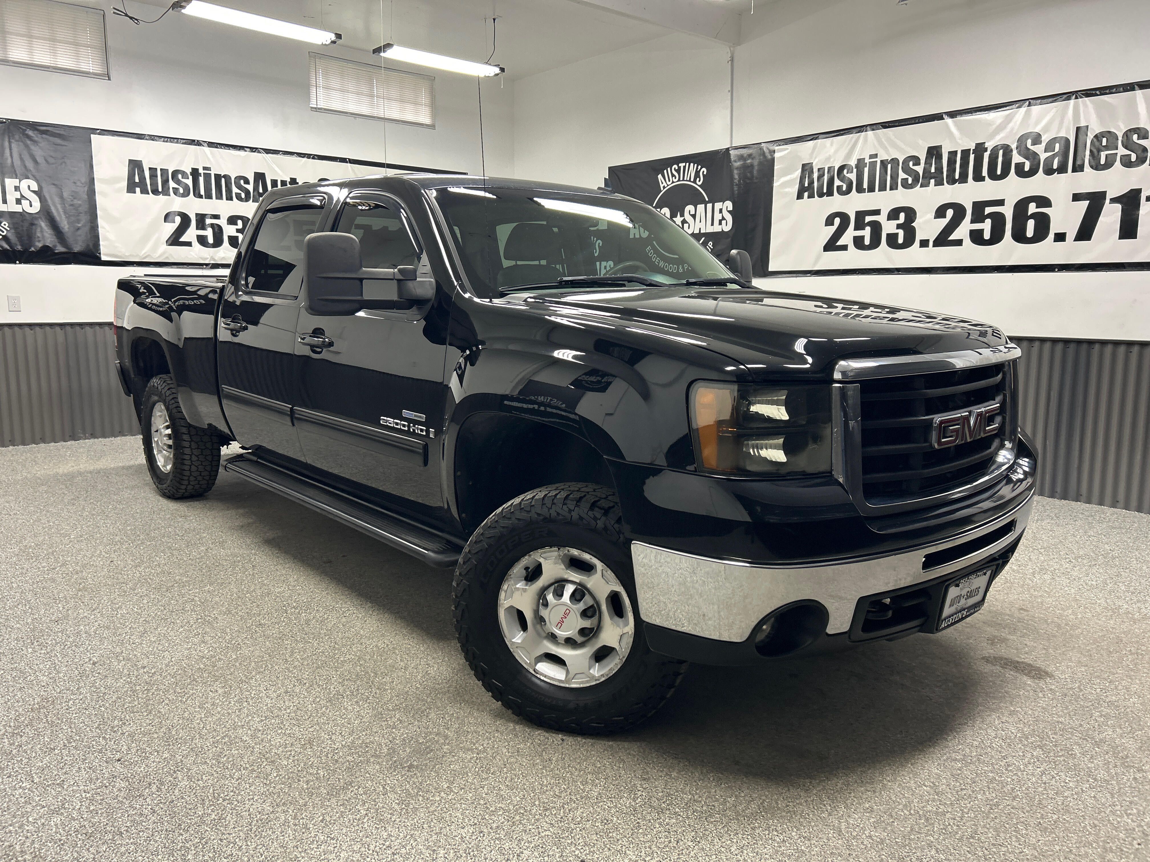 2008 GMC Sierra 4WD Crew Cab 8ft SLT's photo