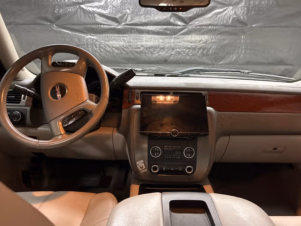 2008 GMC Sierra 2500HD SLT Crew Cab Image 11