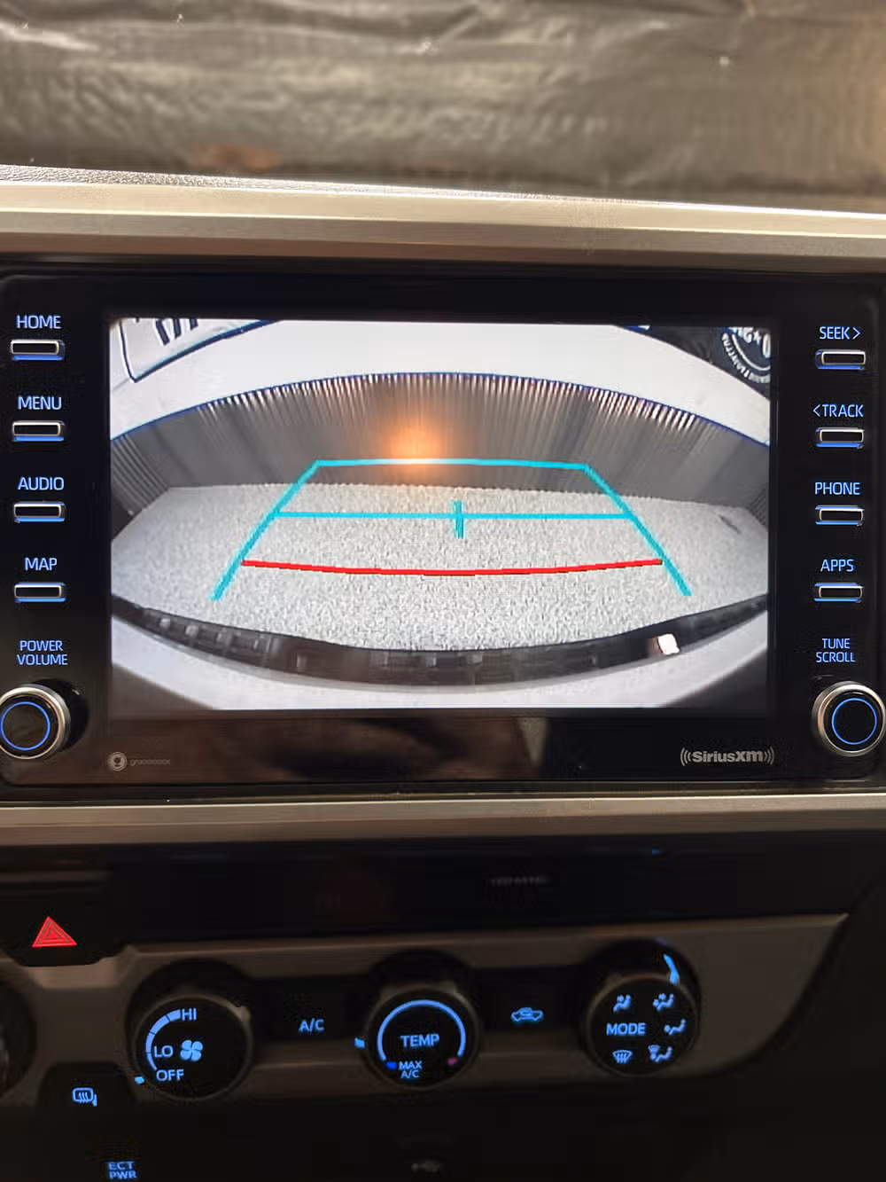 2020 Toyota Tacoma SR5 V6 Access Cab Image 15
