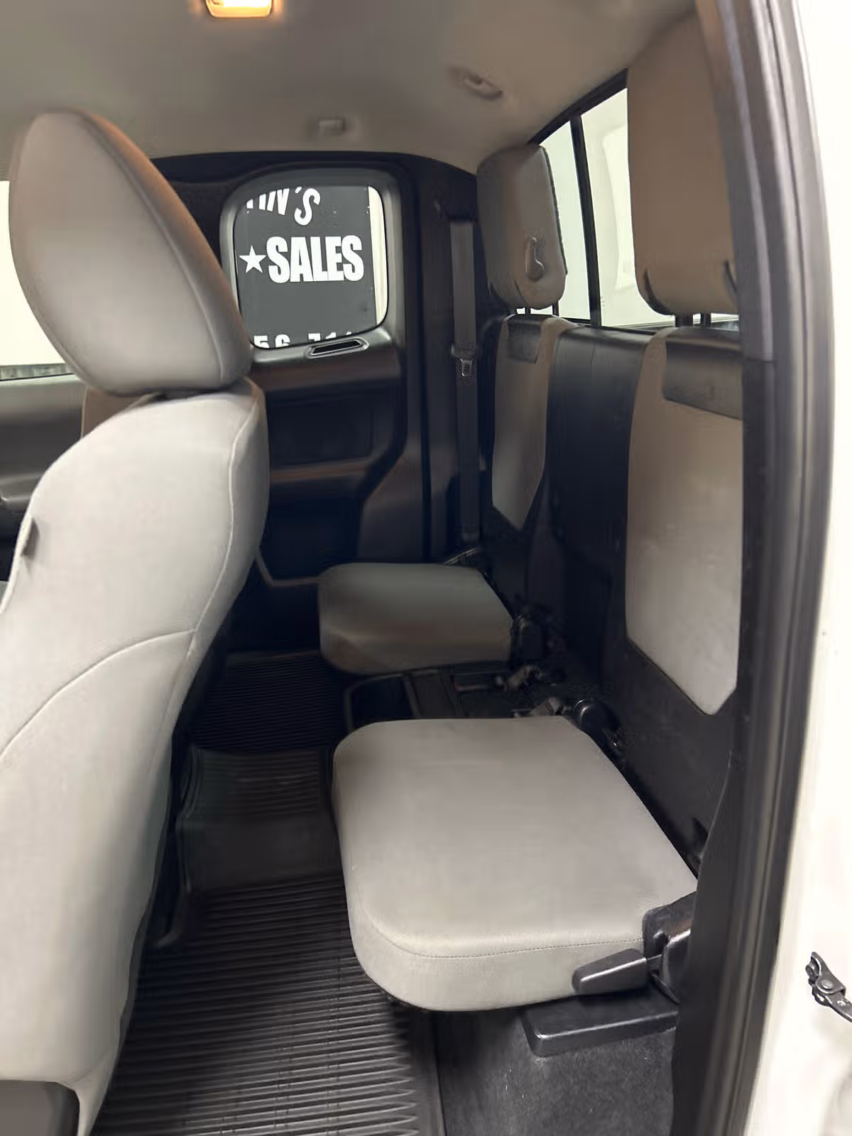 2020 Toyota Tacoma SR5 V6 Access Cab Image 9
