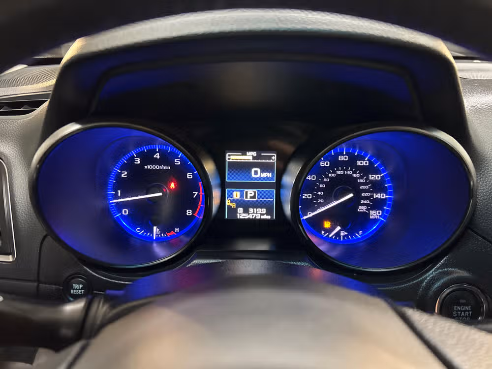 2017 Subaru Outback 3.6R Limited Crossover Image 17