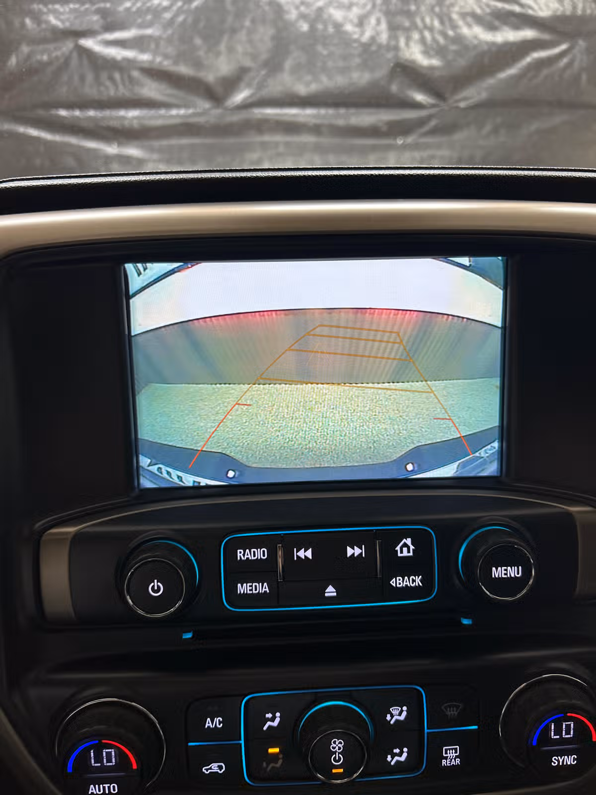 2019 GMC Sierra 3500HD Denali Crew Cab Image 17