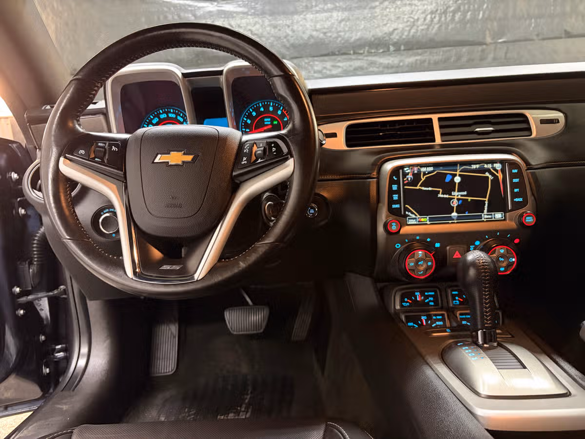 2013 Chevrolet Camaro SS Image 10