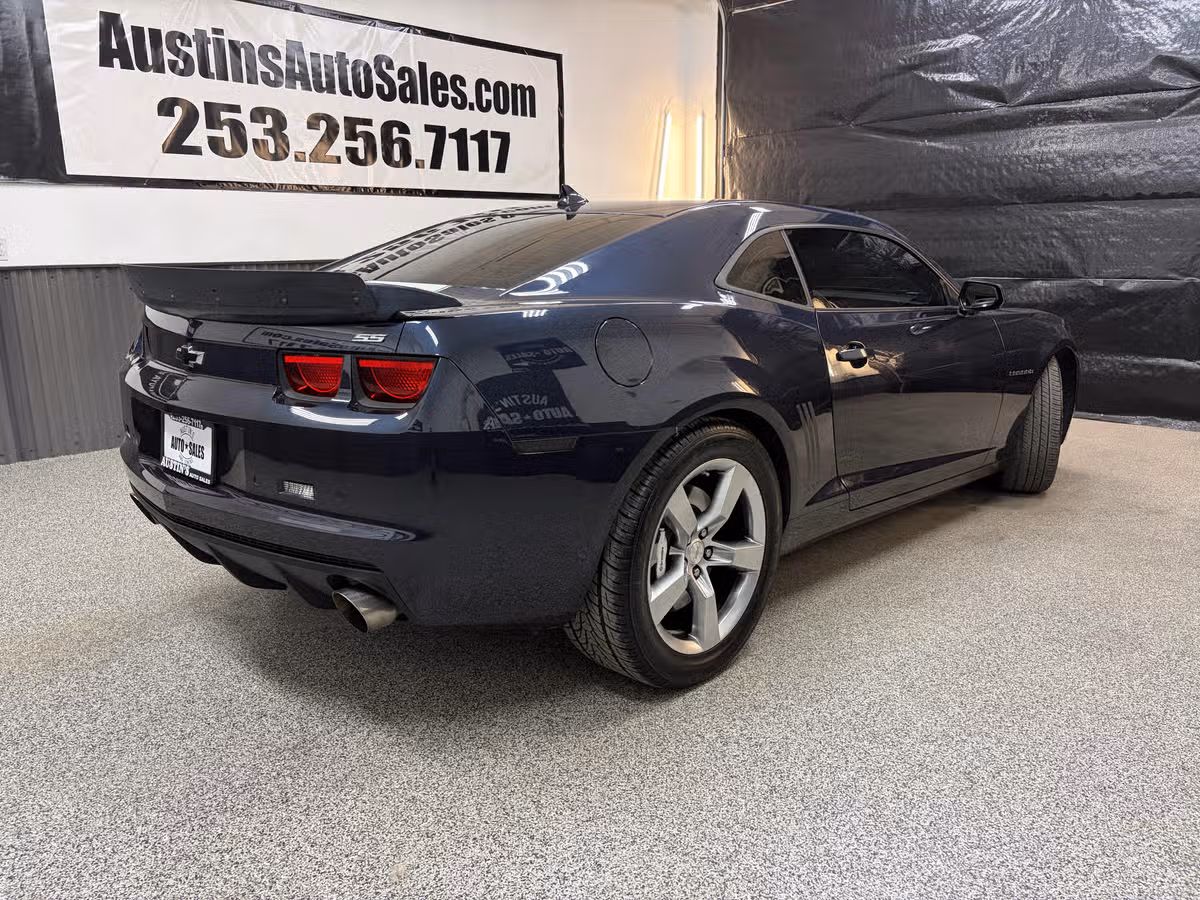 2013 Chevrolet Camaro SS Image 3