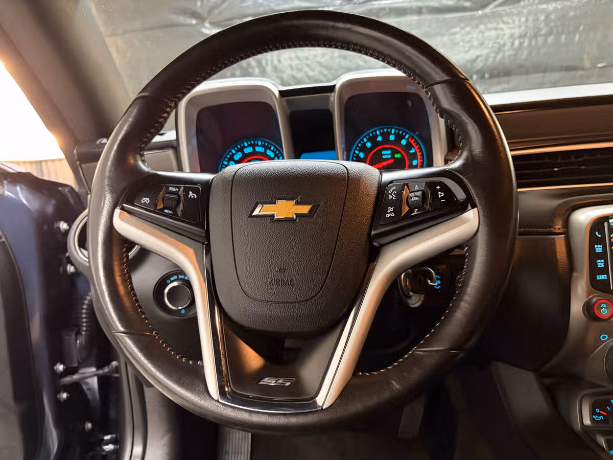 2013 Chevrolet Camaro SS Image 11