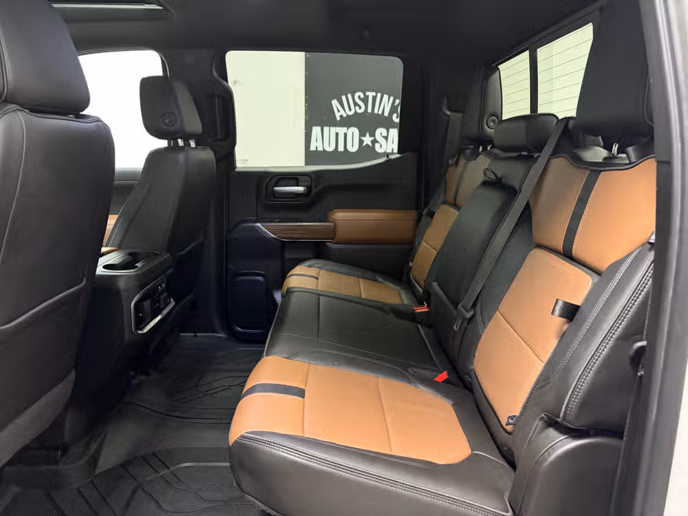 2020 Chevrolet Silverado 1500 High Country Crew Cab Image 21