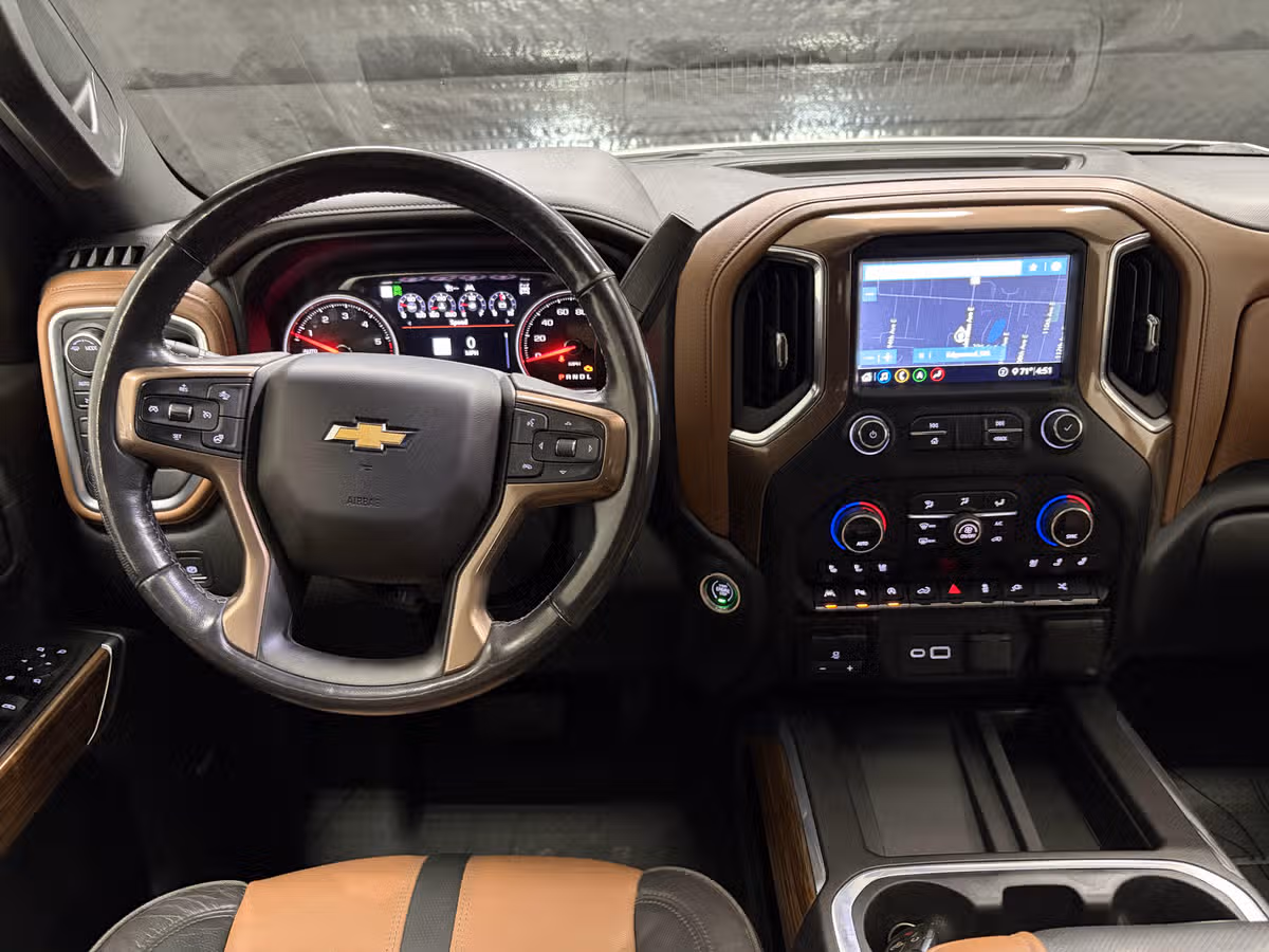 2020 Chevrolet Silverado 1500 High Country Crew Cab Image 11