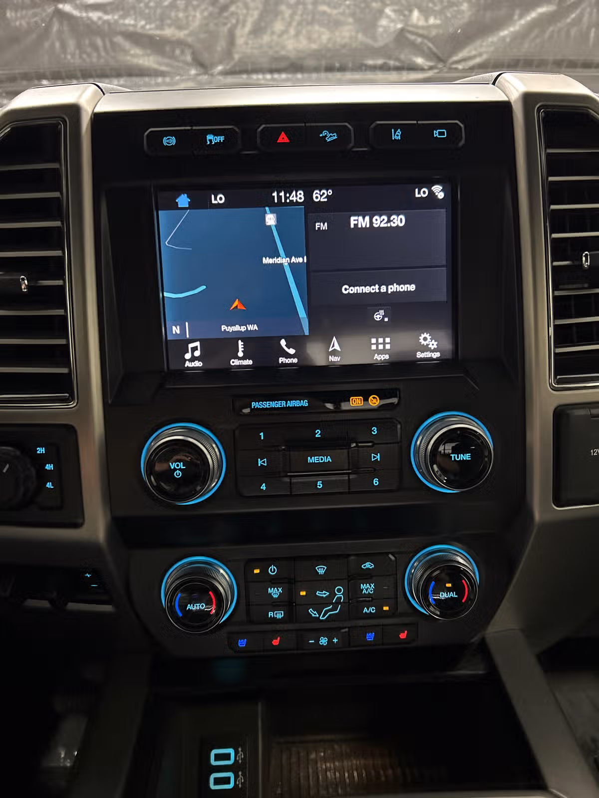 2019 Ford F-250 Super Duty Platinum Crew Cab Image 18