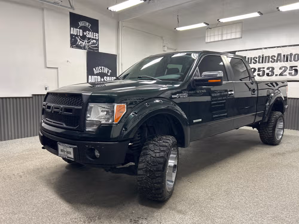 2012 Ford F-150 Lariat SuperCrew Image 3