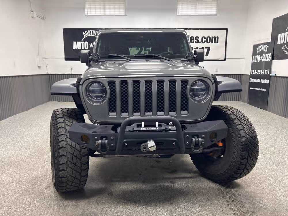 2019 Jeep Wrangler Unlimited Rubicon Image 2