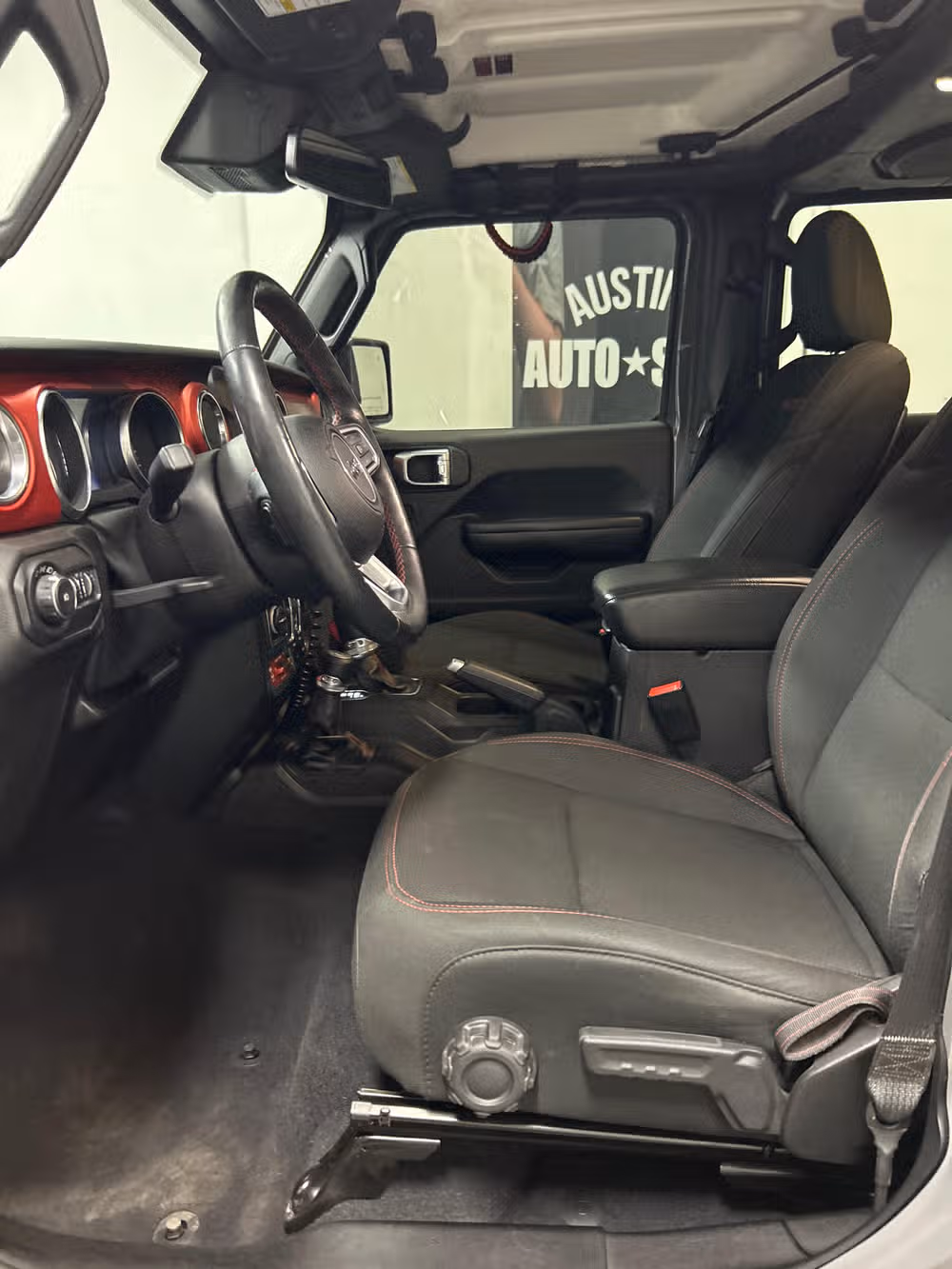2019 Jeep Wrangler Unlimited Rubicon Image 8