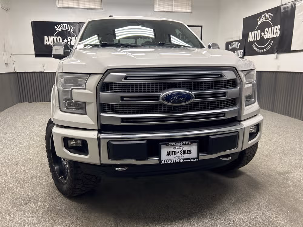 2016 Ford F-150 Platinum SuperCrew Image 2