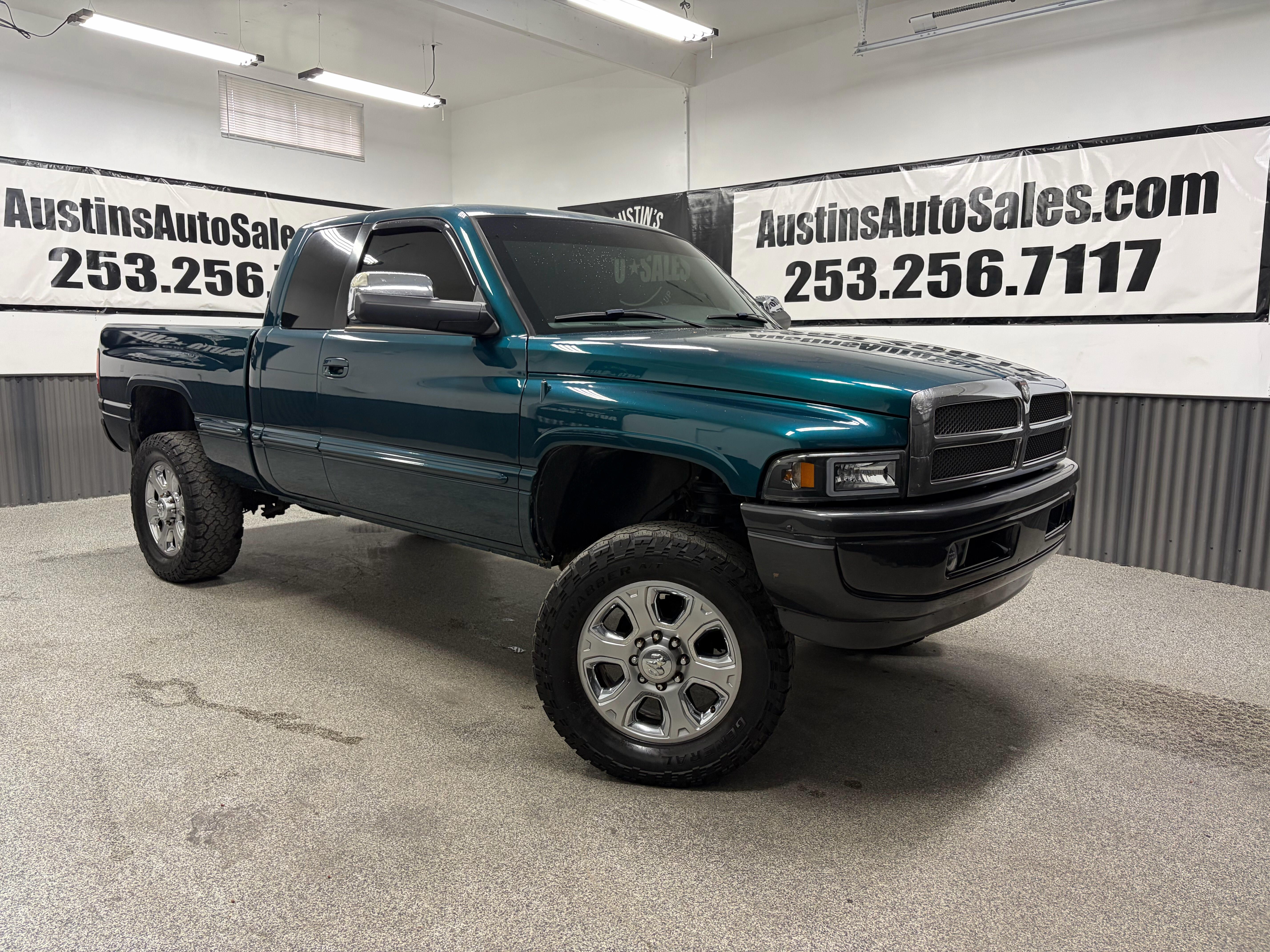 1999 Dodge Ram 1500 2500 4X4 QUAD CAB SWB's photo