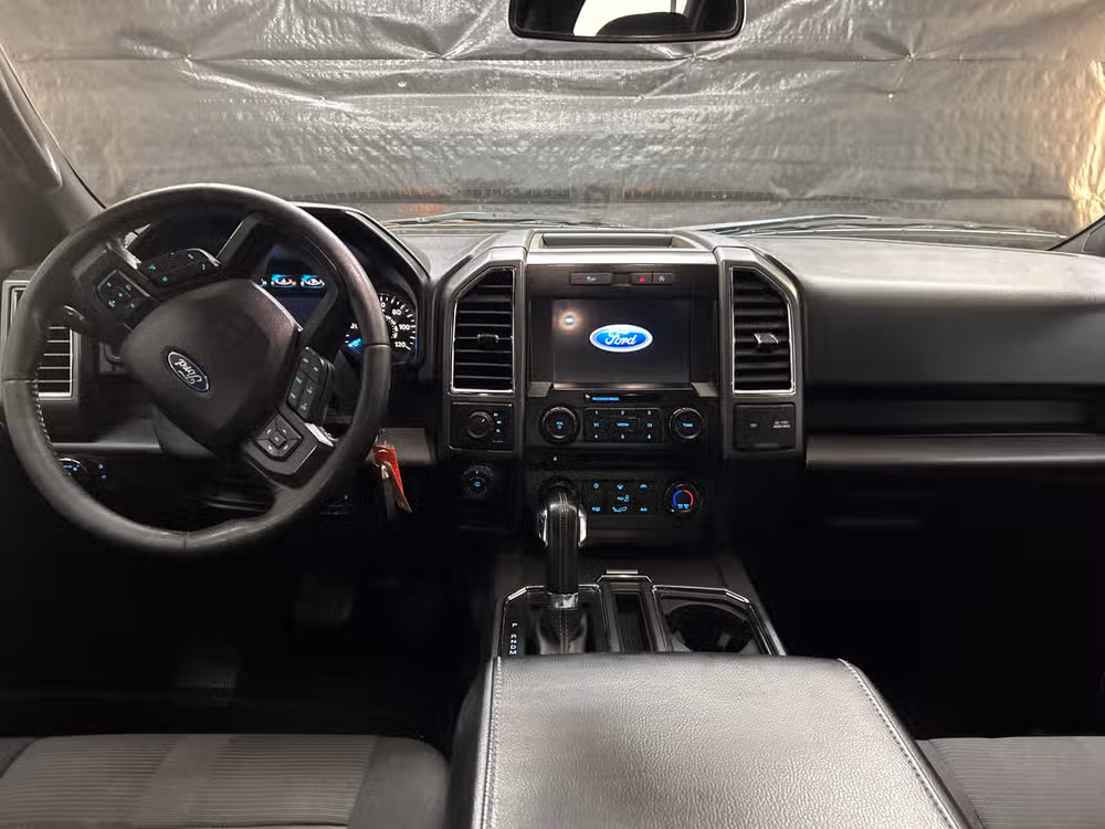 2017 Ford F-150 XLT SuperCrew Image 12