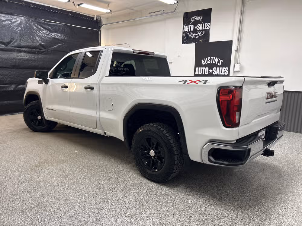 2021 GMC Sierra 1500 Base Double Cab Image 4