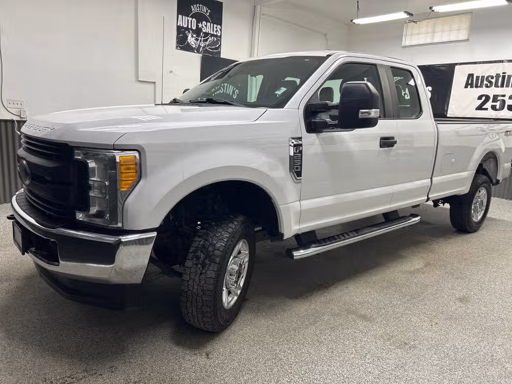 2017 Ford F-250 Super Duty XL SuperCab Lower Image 1