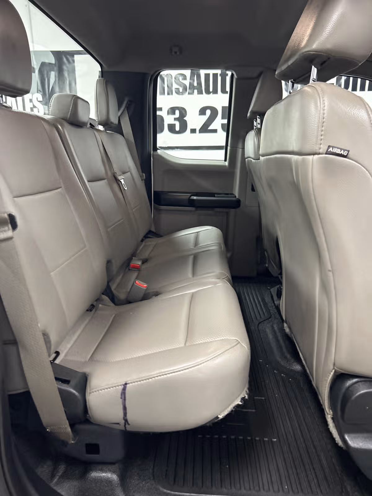 2017 Ford F-250 Super Duty XL SuperCab Image 12