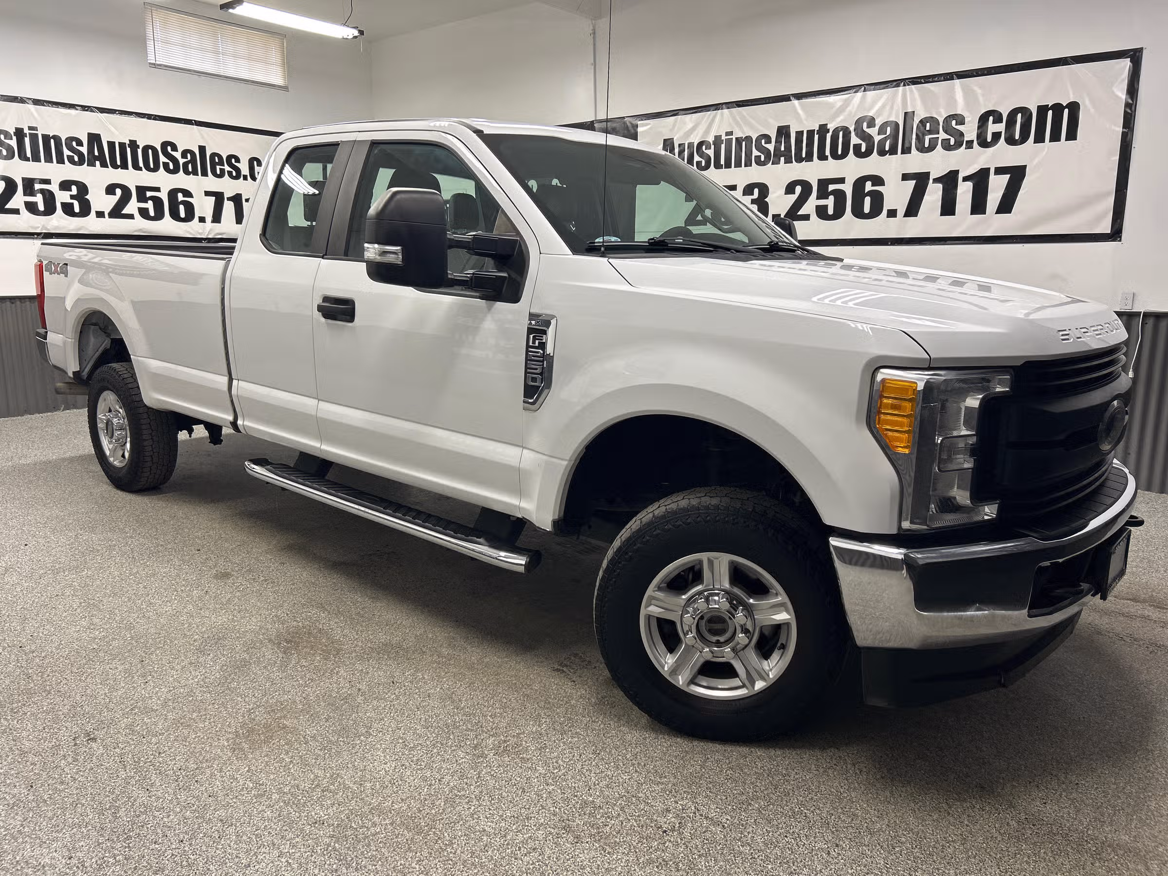 2017 Ford F-250 Super Duty XL SuperCab Image 1