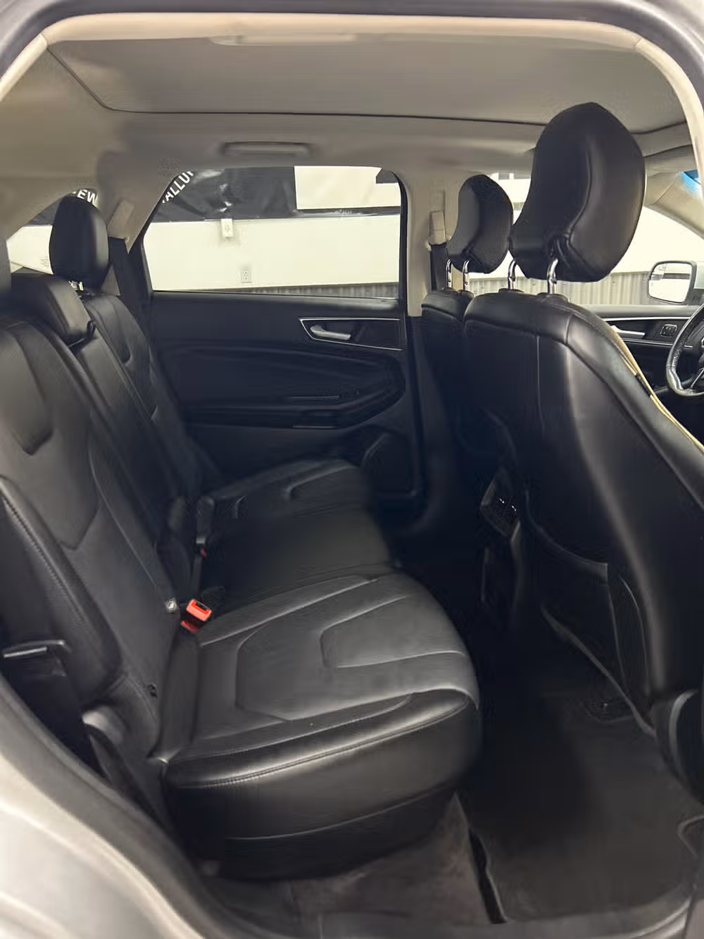 2015 Ford Edge Titanium Image 12